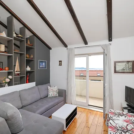 Apartment Chike With Pool Access *